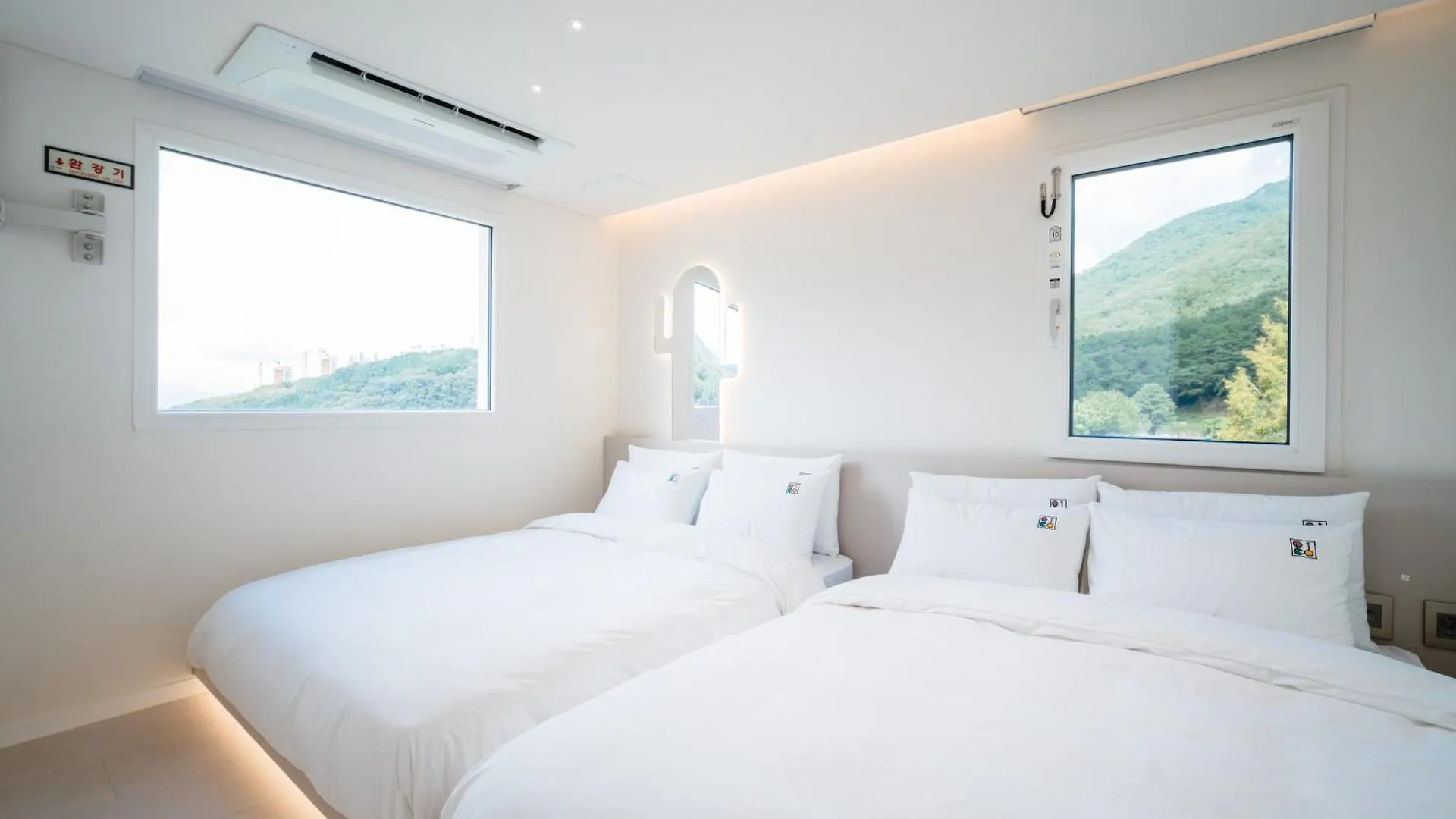 Pico Kids Pool Villa 釜山 0*,